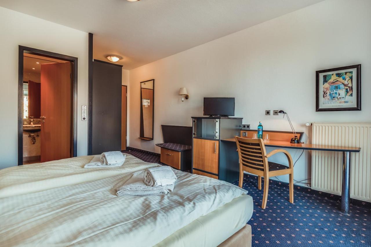 Landhotel Lewitz Muehle Banzkow Extérieur photo