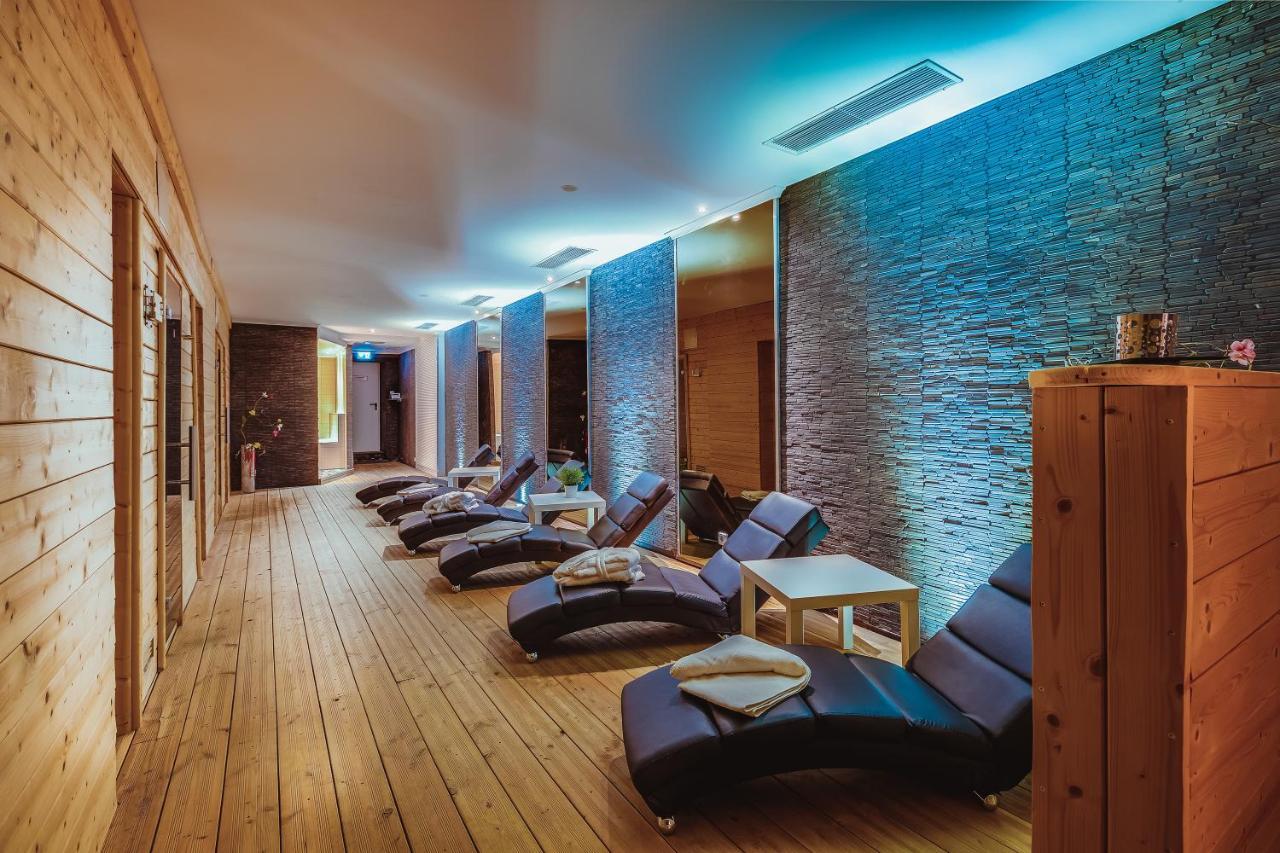 Landhotel Lewitz Muehle Banzkow Extérieur photo