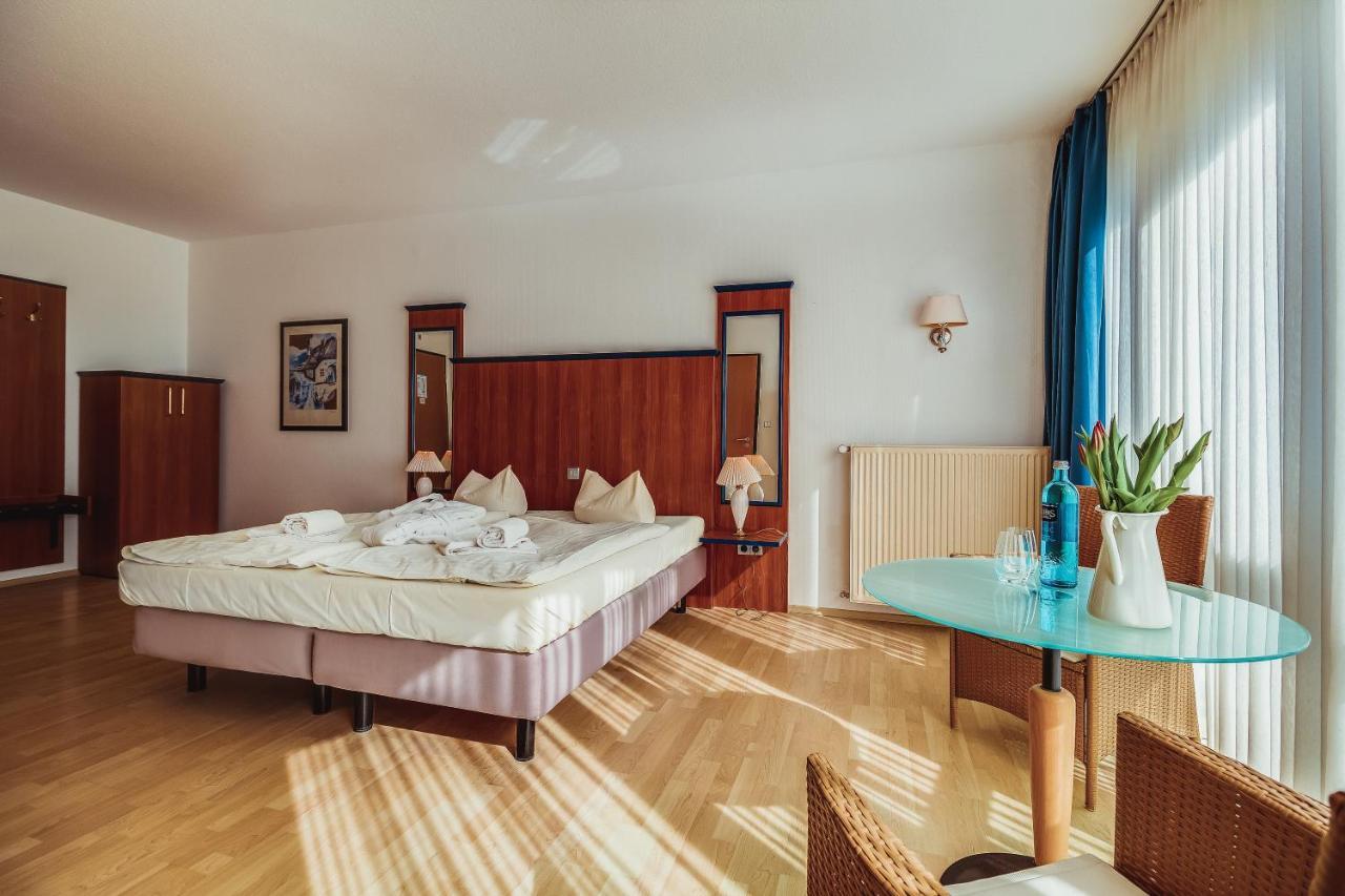 Landhotel Lewitz Muehle Banzkow Extérieur photo